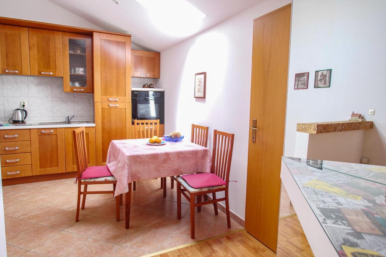 Amu Apartment Pula Luaran gambar